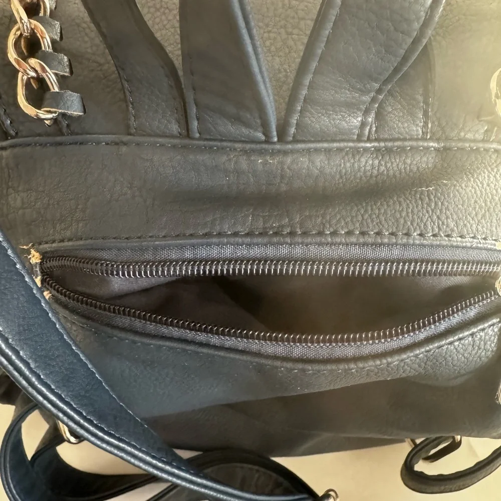 Black Rivet Navy Blue Chain-Trim Backpack